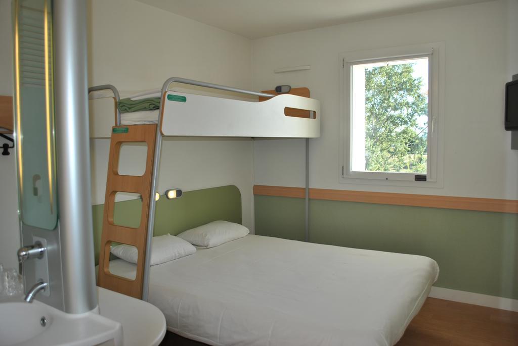 Ibis Budget Loriol Льо Пузен Екстериор снимка