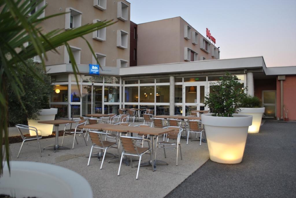 Ibis Budget Loriol Льо Пузен Екстериор снимка